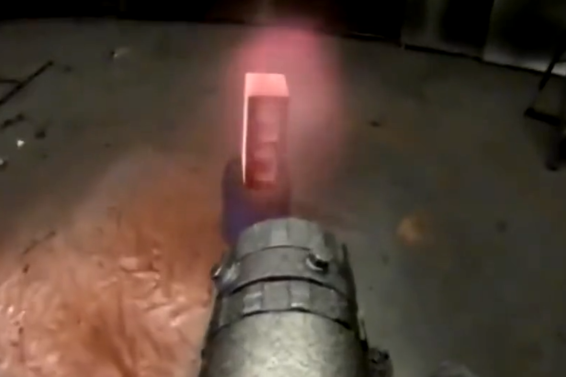 國外竟然有這樣的加固涂料，能夠瞬間加固墻磚！